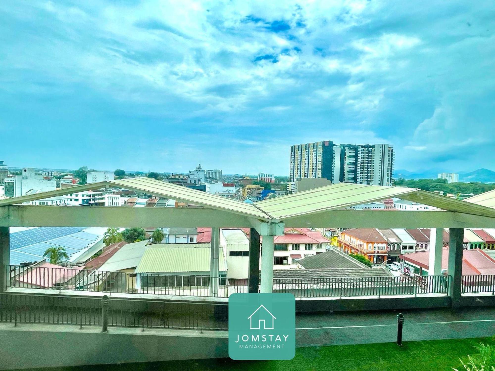 Jomstay Octagon Palm Suites Ipoh Exterior foto